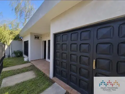 Casa en venta c/ cochera en Monte Grande