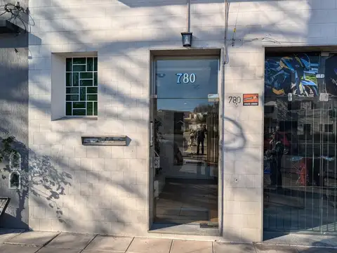 HIPOLITO YRIGOYEN 10500, Piso 1°