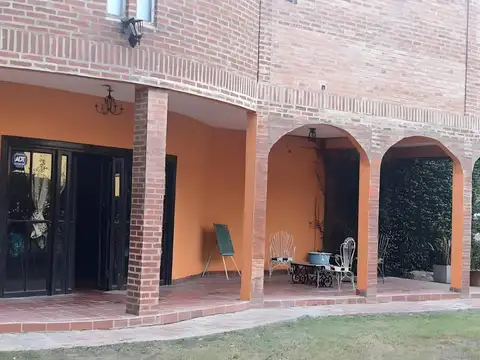 Casa en Venta de 5 dormitorios