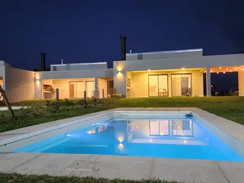 Casa en venta en Barrio Privado Quiloazas