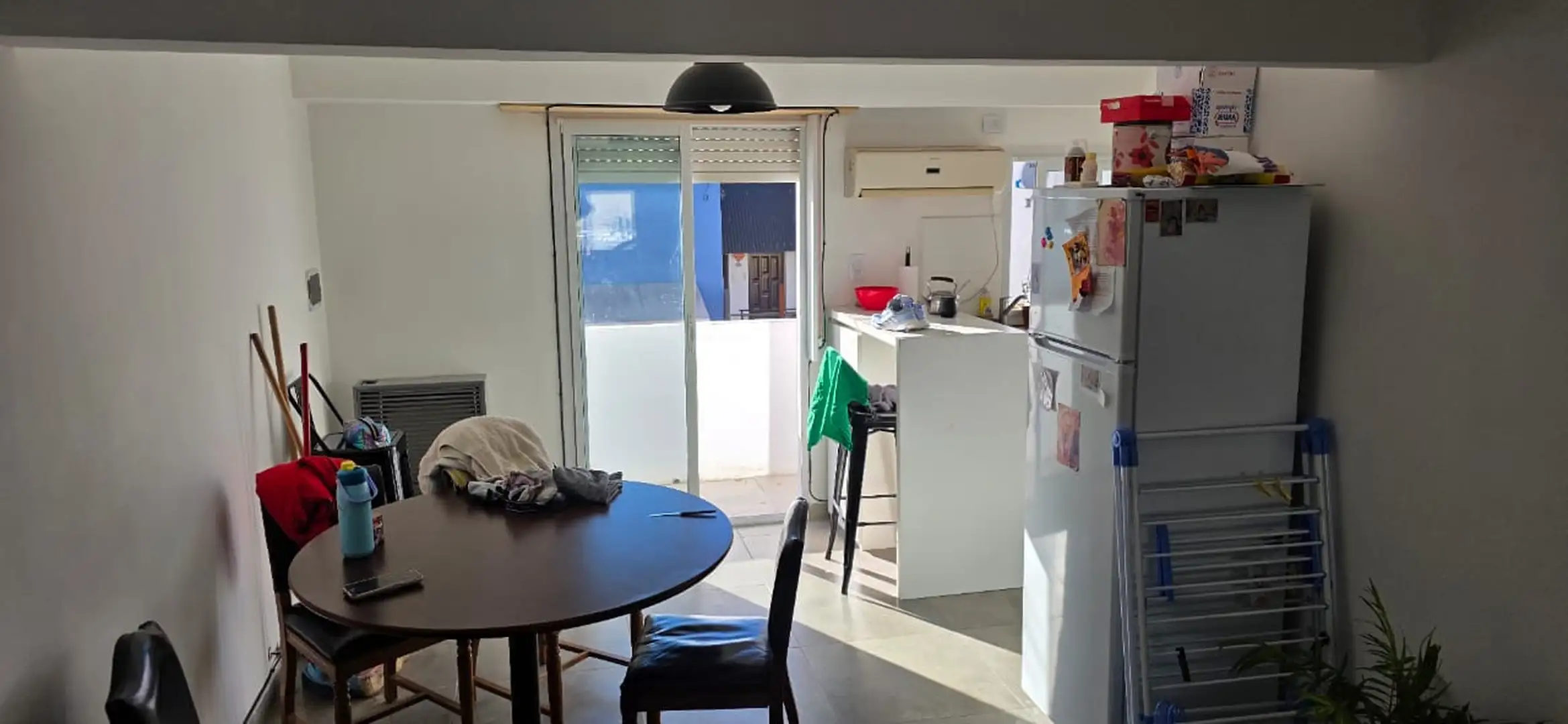 Depto 2 dorm reciclado 68m² con balcón a la calle — 1° piso, doble vidrio