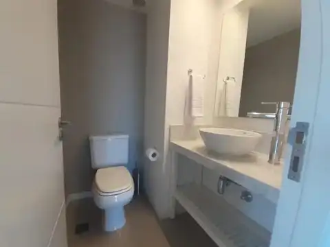 Departamento en Alquiler Temporal con 1 cocheras