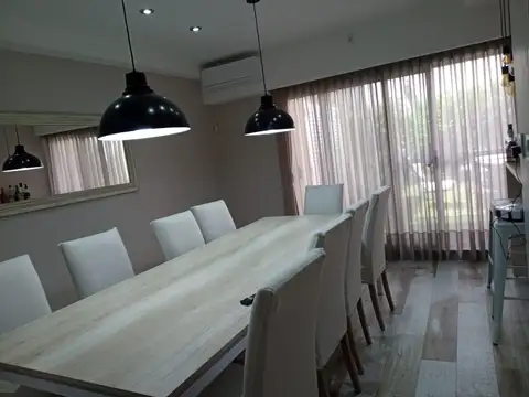 Casa 3 ambientes con 3 baños