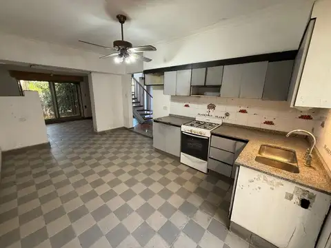 Depto Tipo Casa en Venta con 2 cocheras
