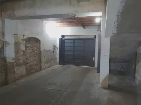 Depto Tipo Casa en Venta con 4 cocheras