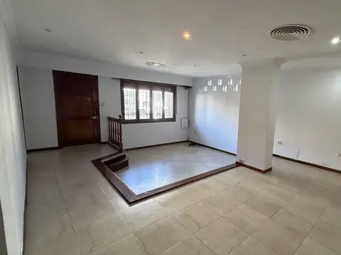 Alquiler casa 4 ambientes