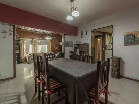 Casa en Venta con 1 cochera
