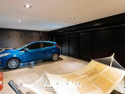 Casa Monoambiente con 6 baños