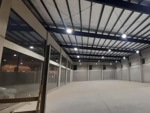 Local en Alquiler 1 año