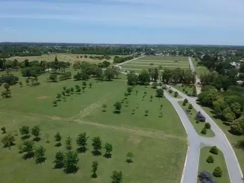 Terreno en Venta en Longchamps, USD 40.000