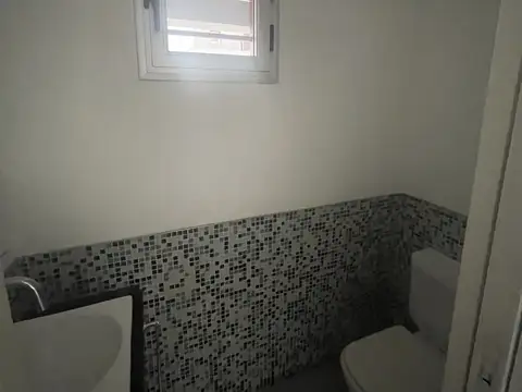 Departamento 6 ambientes con 3 baños