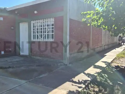 CASA EN VENTA BARRIALES JUNIN ,MENDOZA