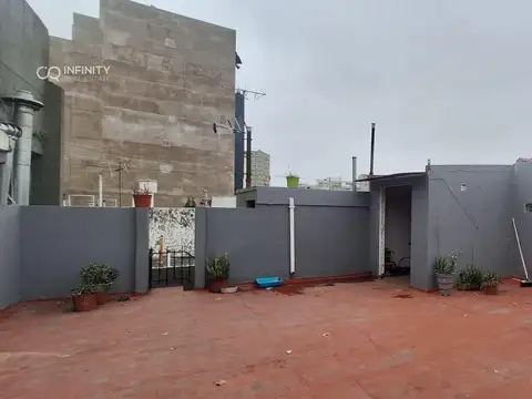 Depto Tipo Casa en Venta de 5 dormitorios