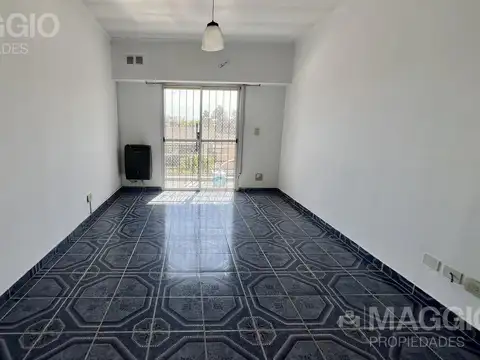 Departamento en Alquiler en Ramos Mejía Sur, $ 618.000