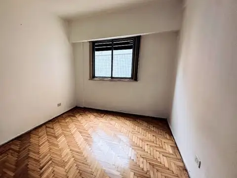 Departamento en Alquiler en Parque Avellaneda, $ 600.000