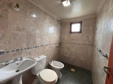 Departamento 3 ambientes con 2 baños