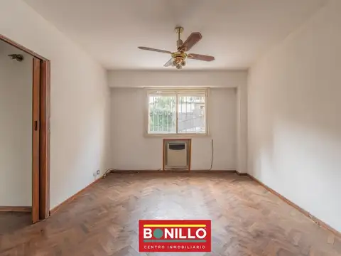 Departamento en Venta en Villa del Parque, USD 115.000