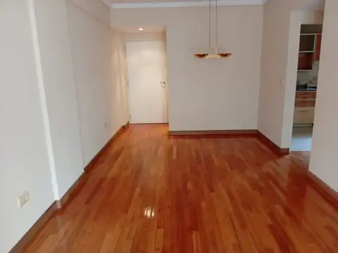 Impecable 3 ambientes en excelente ubicación