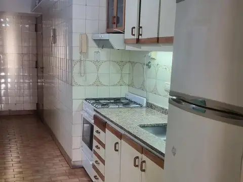 Avda La Plata  al 300