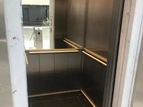 Edificio Comercial en Parque Patricios en Polo Tecnologico -  A ESTRENAR !