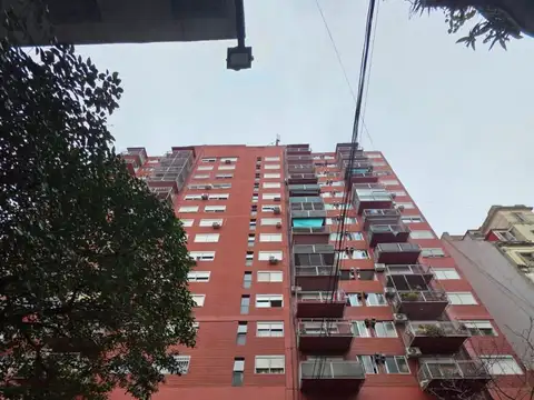 Presidente José Evaristo Uriburu 100