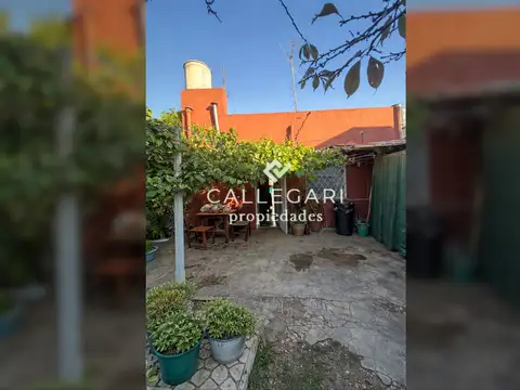 Casa 3 ambientes con Patio - Berazategui Centro