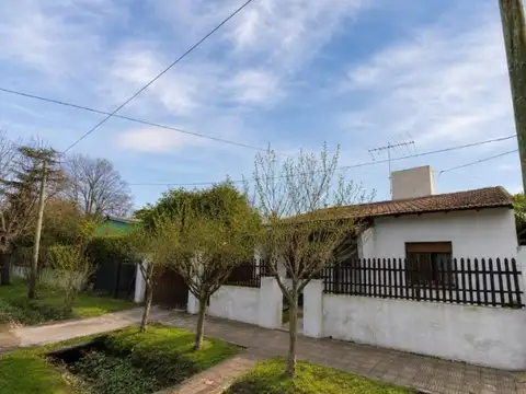 Casa en venta en Avellaneda al 1200 - Ingeniero Maschwitz - Escobar.