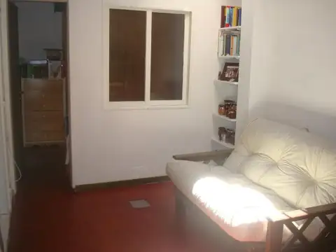 Departamento 4 ambientes con 1 baño