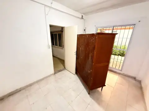 Casa en Alquiler con 5 cocheras