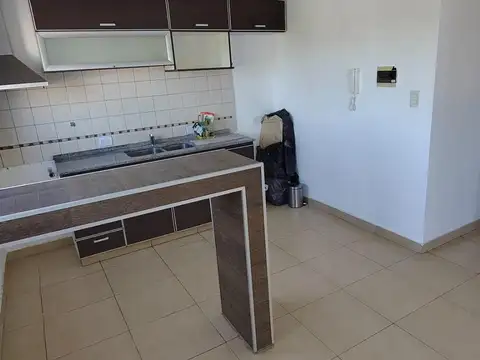 Departamento en Alquiler con 1 cocheras