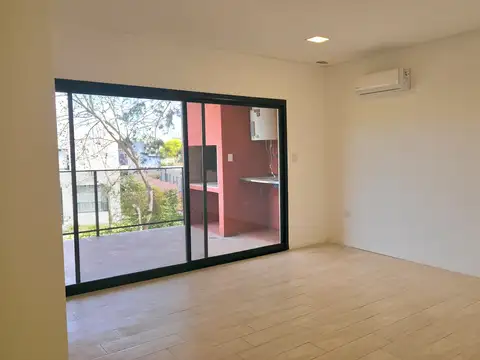 Departamento en Alquiler en Pilar, USD 750