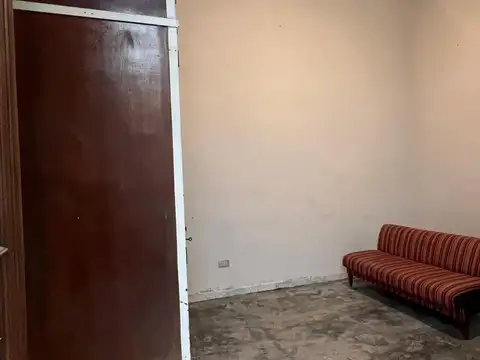 Depto Tipo Casa en Venta 70 años