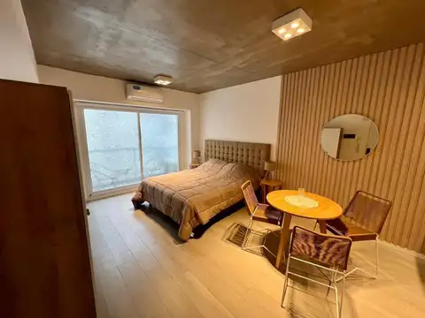 Teniente General Juan Domingo Perón 4100, Piso 8