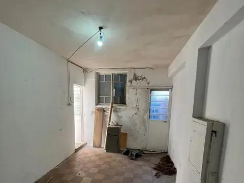 Depto Tipo Casa en Alquiler en Versalles, $ 780.000