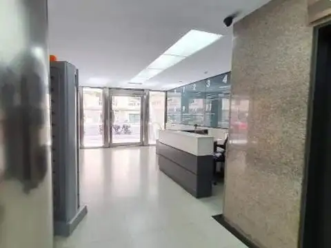 Oficina Monoambiente con 2 baños