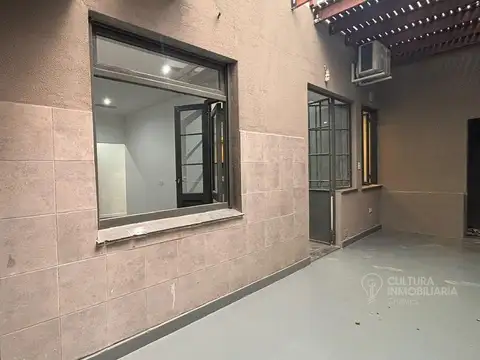 Depto Tipo Casa en Venta en Villa Sarmiento, USD 60.000