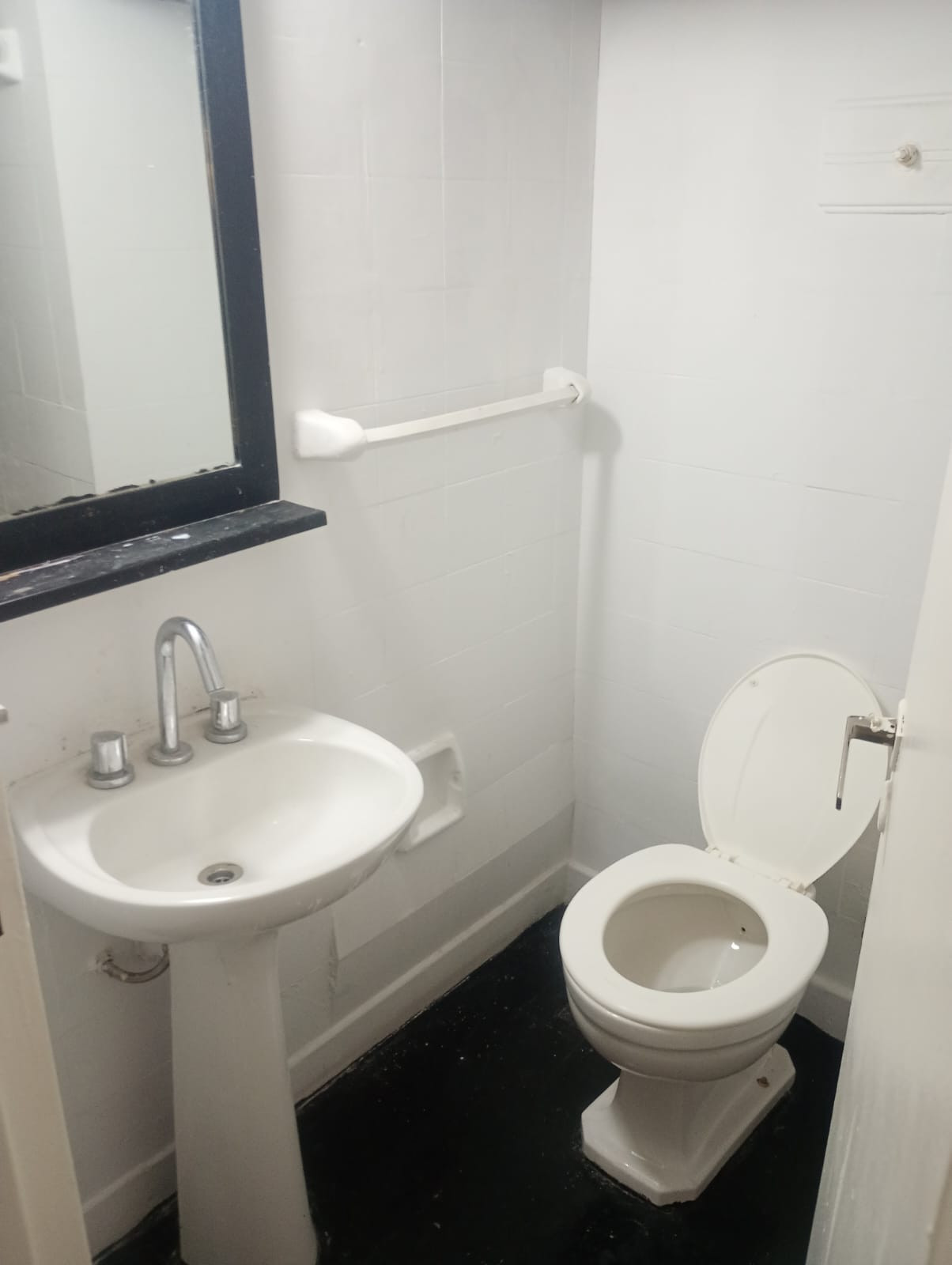 Departamento en Alquiler en Colegiales, $ 670.000