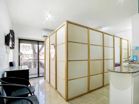 Monoambiente | Venta con renta en edificio con piscina