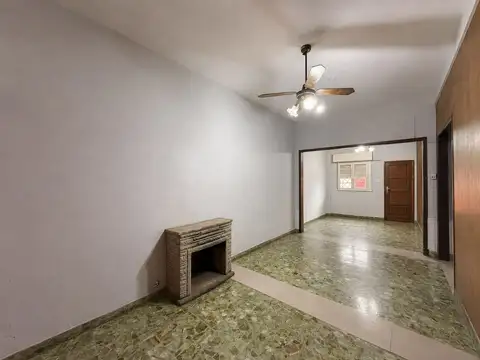 Depto Tipo Casa en Alquiler de 3 ambientes