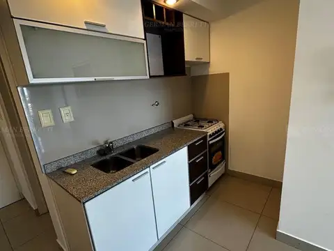 Departamento en Alquiler en Lanus Este, $ 400.000