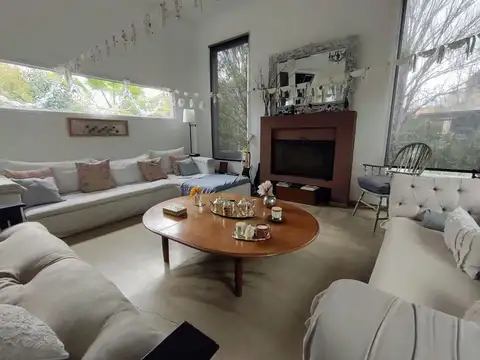 Casa en Alquiler Temporal en Santa María de los Olivos, USD 3.200