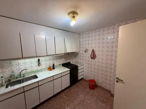 Departamento de 3 ambientes en Quilmes centro