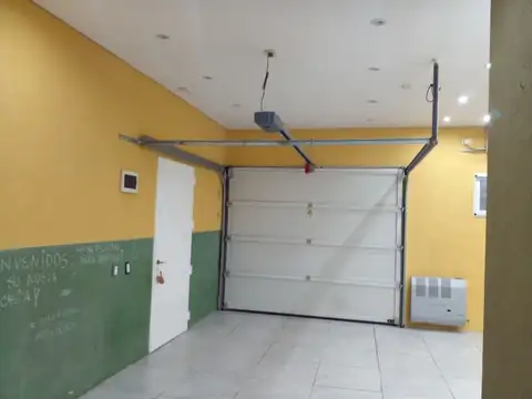Depto Tipo Casa en Venta 16 años