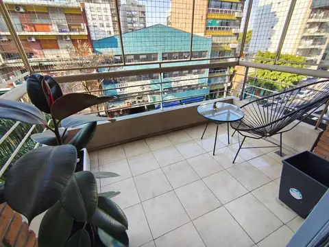 DEPARTAMENTO 1 AMB DIVIDIDO VENTA BALCÓN EN FLORES