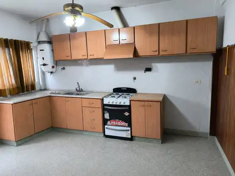 Depto Tipo Casa en Venta en Villa Adelina, USD 159.000