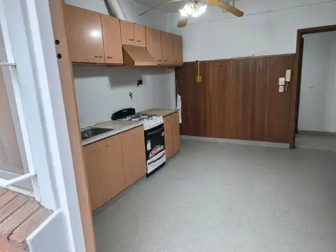 Depto Tipo Casa en Venta 46 años