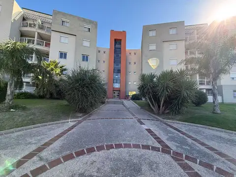 VENTA DEPTO 3 DORMITORIOS BALCONES DEL CHATEAU