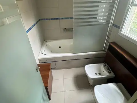 Casa en Venta en Azcuenaga, USD 140.000