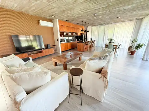Casa en Venta en Estancia Villa Maria, USD 265.000