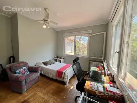 Casa en venta San Isidro Casco histórico, 5 dormitorios, 5 baños, jardín con pileta, galería